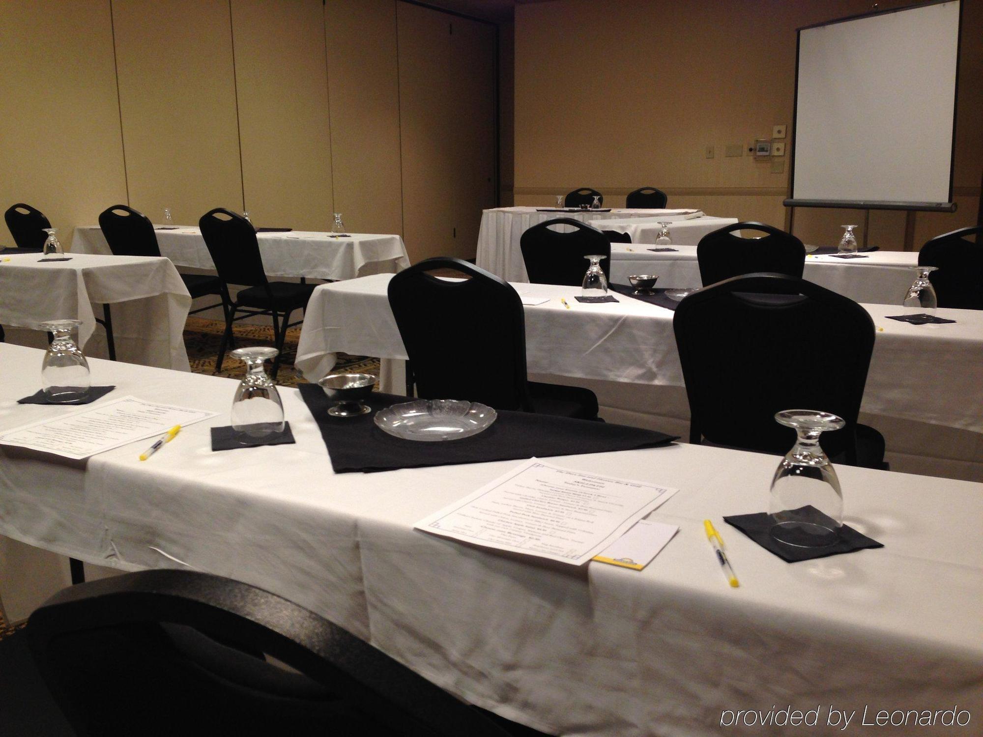 לה קרוס Days Inn Hotel & Conference Center מראה חיצוני תמונה